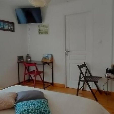 Les Lys Jolie Suite Parentale Privative Deux Adultes Avec Sdd Pertheville-Ners Экстерьер фото
