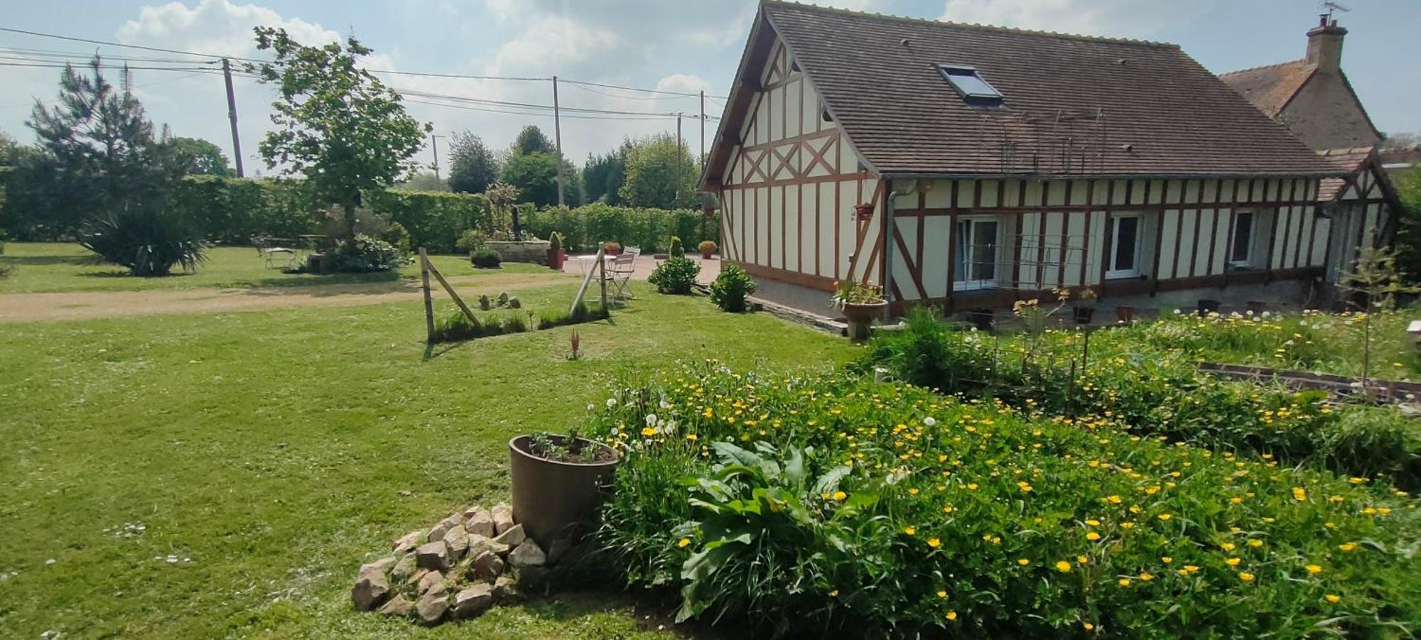 Les Lys Jolie Suite Parentale Privative Deux Adultes Avec Sdd Pertheville-Ners Экстерьер фото